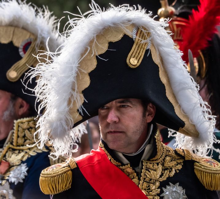 Crise Militar: EUA Demite Generais em Decisão Sem Precedentes